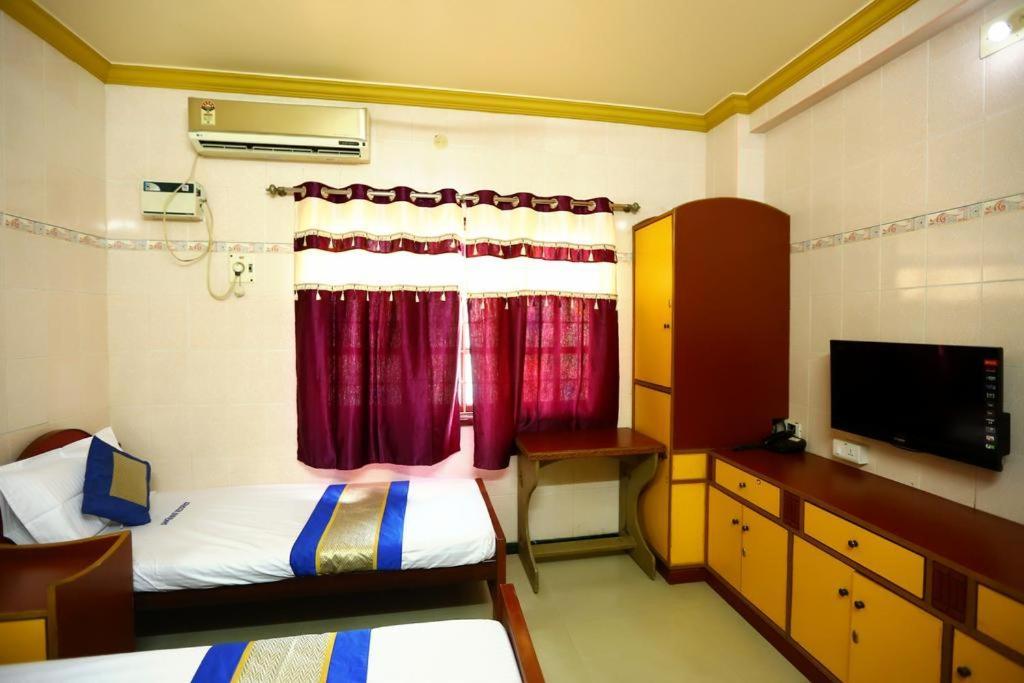 Charminar Residency Villa Madras Buitenkant foto